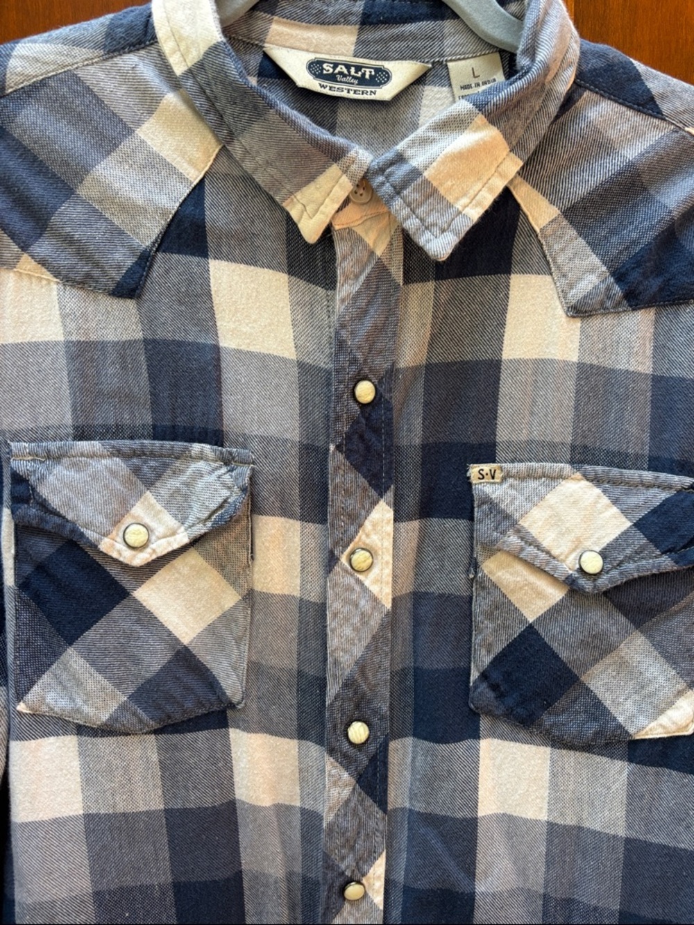 Salt Valley Western blue/white plaid long sleeved shirt with pearl snap buttons - Picture 3 of 4